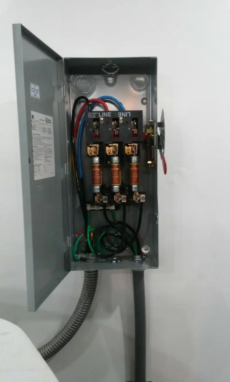 Three-phase disconnect switch installed for Electrical Wiring & Rewiring in New Carlisle